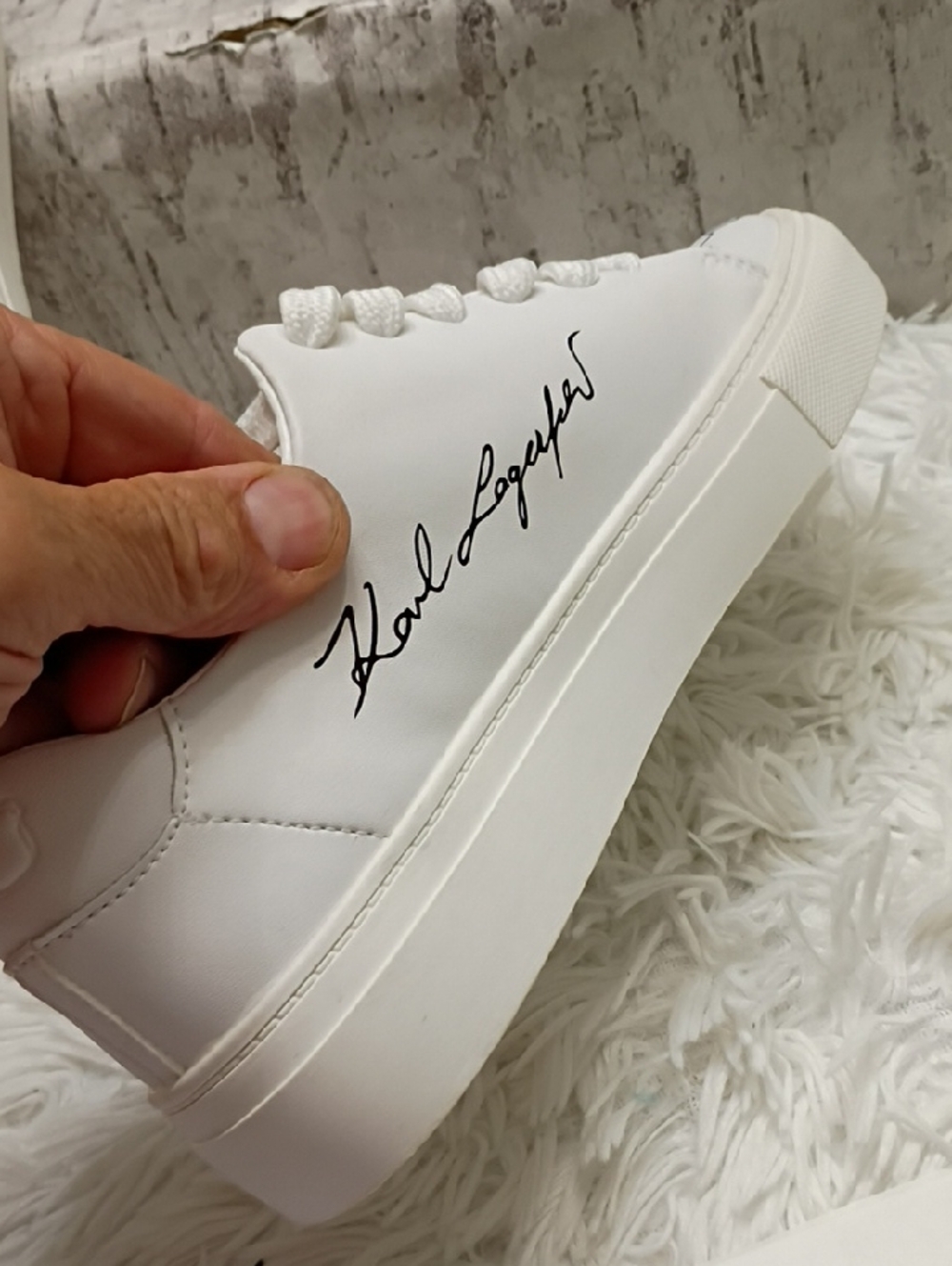 Karl Lagerfeld Cate Ikonic Sneakers Women's Sz 7m 🆕 $149 - Picture 8 of 11